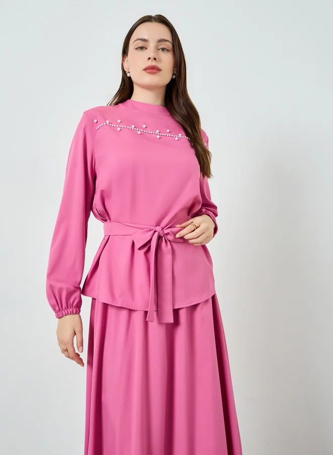 ستايلي طقم نسائي بلوزة وتنورة ماكسي مزينة باللؤلؤ